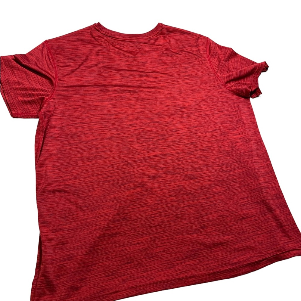 Men’s Tek Gear Dry tek Red short sleeve top, XL - Picture 3 of 3